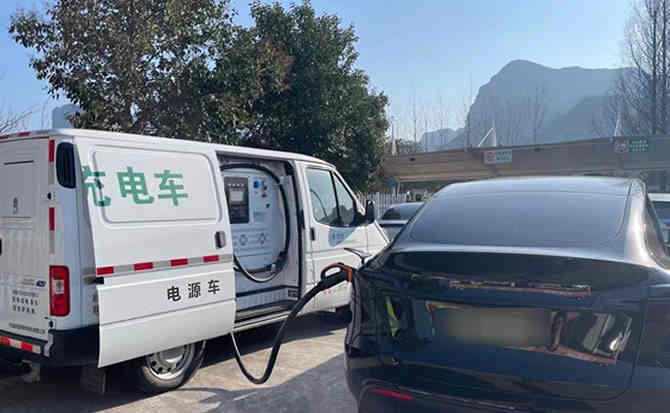 湖口汽车搭电