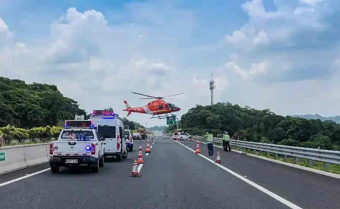 湖口高速公路汽车救援案例
